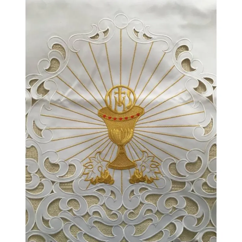 Fashion Articles Religieux JP nappe d'autel brodée